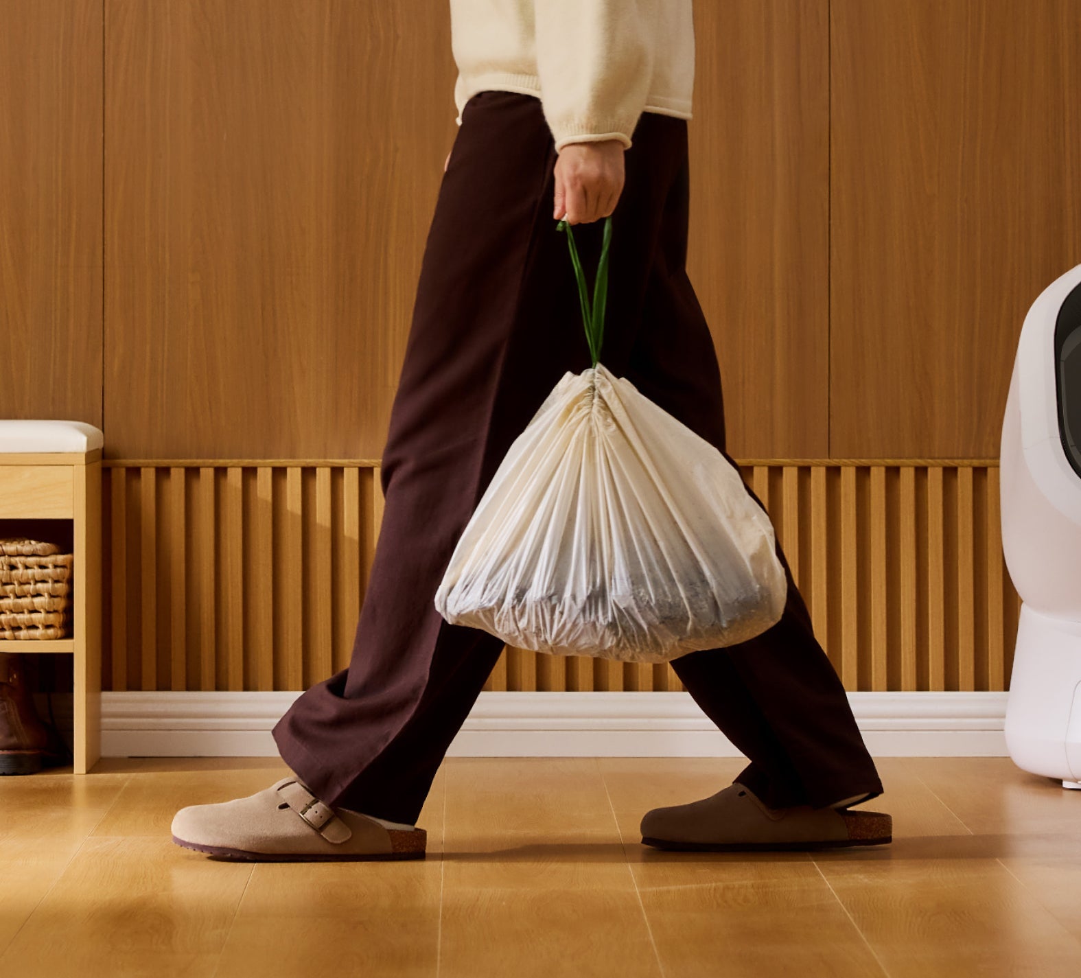 Petlibro PETLIBRO: animal de compagnie chat, bac à litière; sac de déchets, distributeur automatique de nourriture et fontaine à eau en intérieur